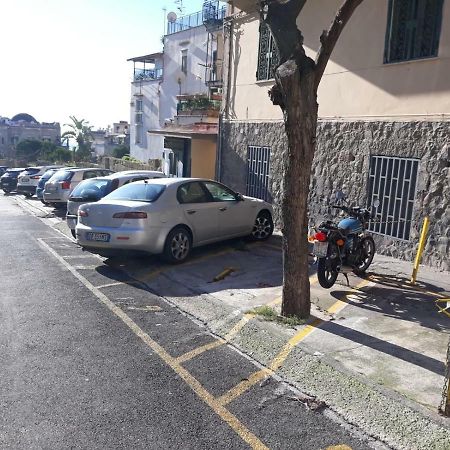 Vomero House With Free Parking 410 Cm Naples Exterior photo